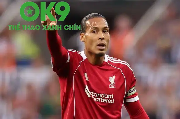 Van Dijk vẫn đang là thủ lĩnh phòng ngự của Liverpool